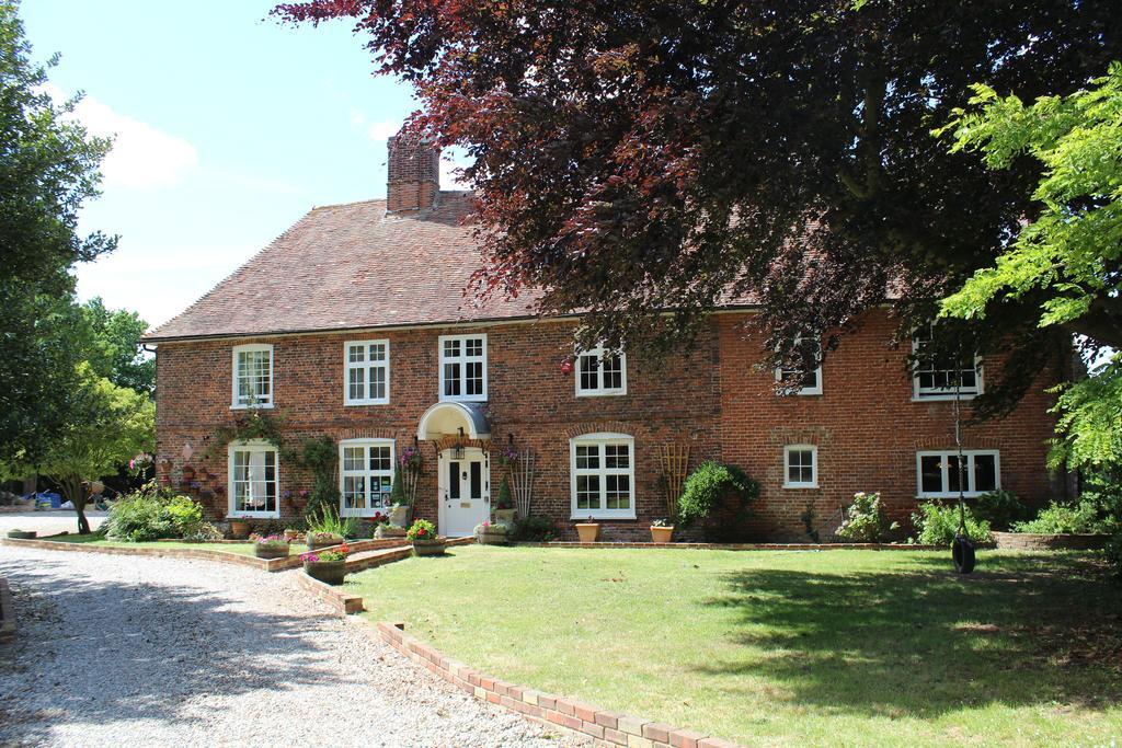 Molland Manor House Bed & Breakfast Sandwich Exterior foto