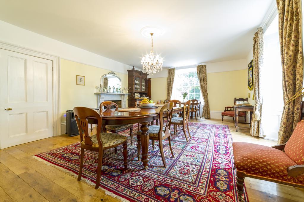 Molland Manor House Bed & Breakfast Sandwich Exterior foto