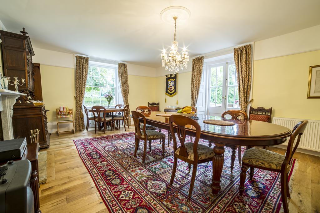 Molland Manor House Bed & Breakfast Sandwich Exterior foto