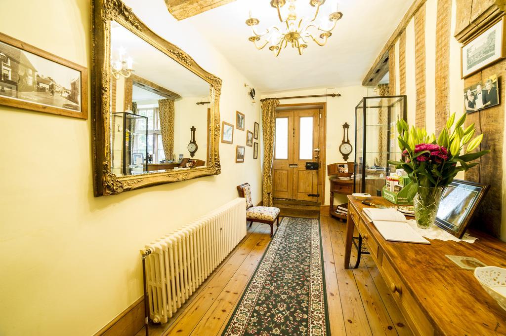 Molland Manor House Bed & Breakfast Sandwich Exterior foto